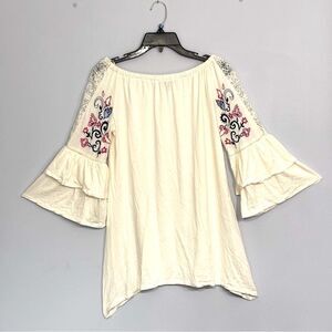 Relativity Women’s Cream Bell Sleeve Tunic Boho Embroidery Lace Blouse Medium